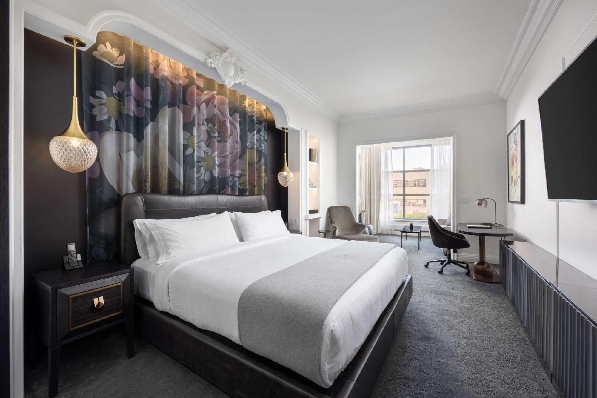 Daxton Hotel Birmingham, Curio Collection By Hilton Exterior photo